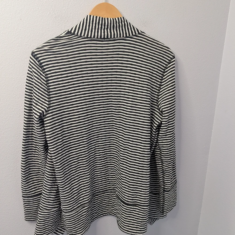 Chico’s Zenergy Open Front Cardigan | Black White Stripe Polka Dot | Size 1‎ (M)